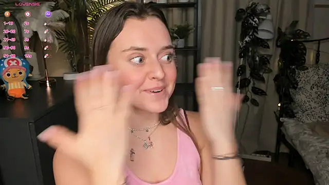 ThelmaJusto online show from March 5, 4:14 pm