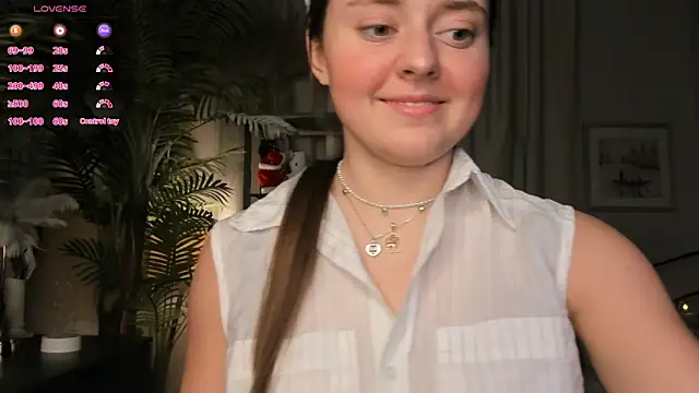 ThelmaJusto online show from March 14, 3:57 pm