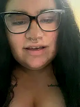 gothlove666 online show from October 8, 6:45 pm