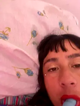 gatitaplop online show from December 3, 3:03 pm