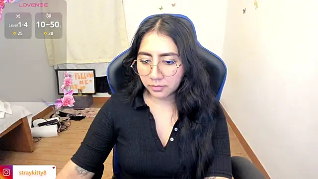 LoveLyy- online show from June 2, 11:17 pm