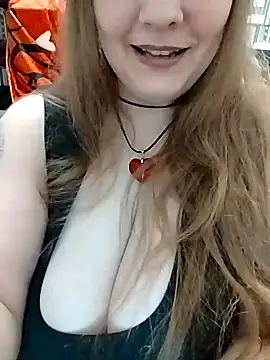 AugustRayn online show from February 11, 2:58 am