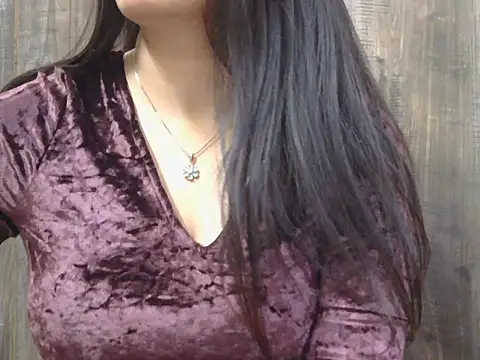 Hot Meadow online show from December 5, 6:35 am