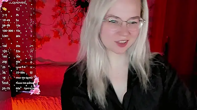 HoneyDazzle online show from November 5, 9:09 pm