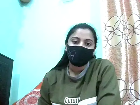 daisy-03 online show from December 1, 8:11 pm