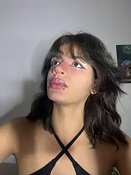 sukulaurens online show from June 29, 5:14 am