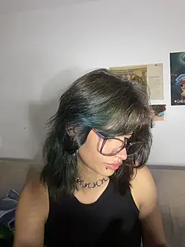 sukulaurens online show from July 4, 5:36 am