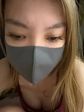 littleHpony online show from December 5, 7:37 pm