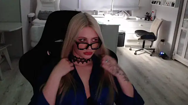 AnastasisFillatovva online show from November 9, 11:17 am