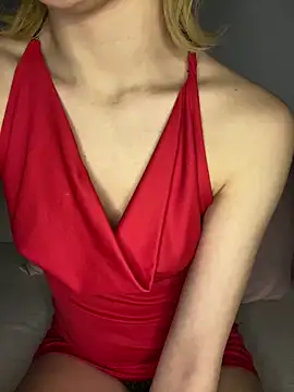 christalles online show from February 28, 7:35 pm