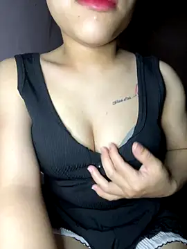 Lyly69699 online show from November 11, 2:14 pm