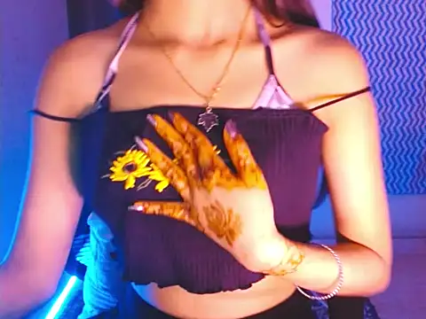 Roiseeee online show from February 10, 9:45 am