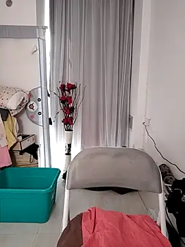 nini10052025 online show from December 23, 2:48 am