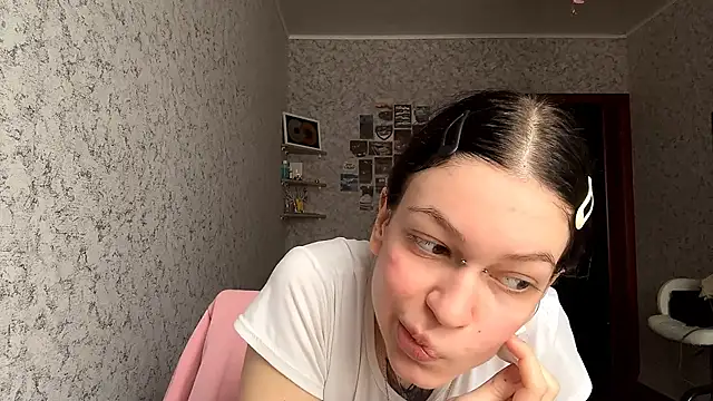Wallazar cute online show from October 13, 12:08 pm