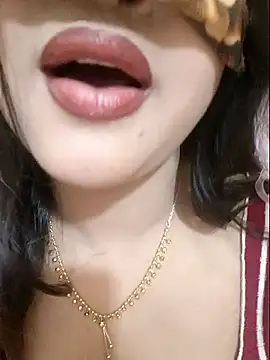 Beauty Queen Soniya online show from June 15, 2:34 am