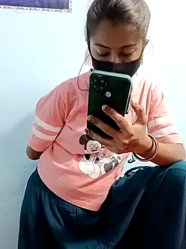 Payal G online show from December 2, 4:42 pm