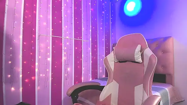 allison mc online show from November 19, 4:34 am