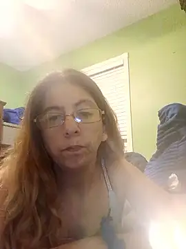 Snapshot of 1988beth chatting on October 20, 12:35 am 1988beth online show from October 20, 12:35 am