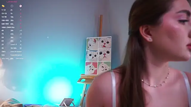 LureOfEva online show from March 20, 8:47 pm