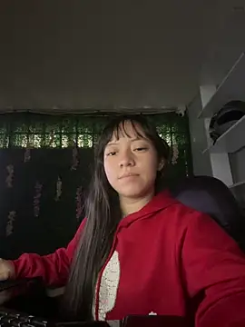 Damara Rolands- online show from February 19, 3:33 pm