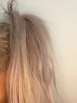 zara bellexx online show from February 22, 7:09 am