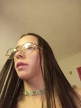 Brugmansia  online show from March 18, 5:45 am