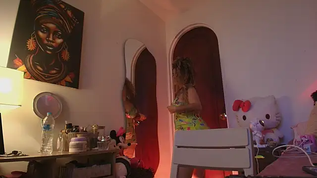 Rosee smith  online show from November 25, 3:31 am