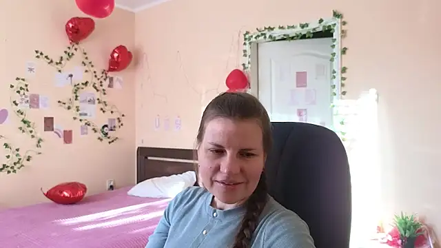 Mirabelle Velvet online show from March 9, 4:48 am