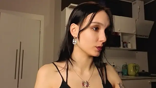 Aurisinst online show from April 11, 6:00 pm