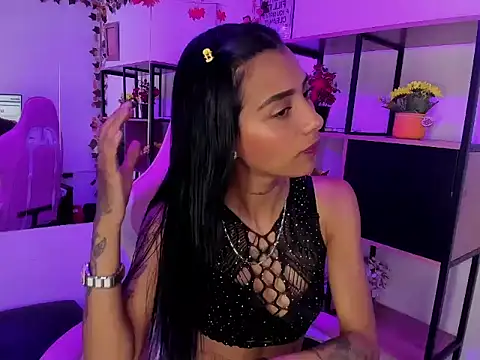 KarlaSlutSkinny   online show from February 5, 8:56 pm