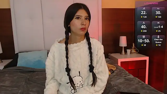 SweetRenata  online show from June 29, 12:38 pm