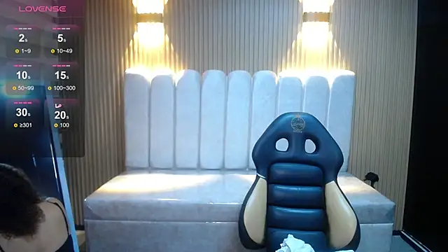 Kendall rossii  online show from November 21, 2:57 am