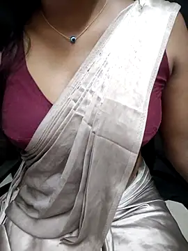 Tamilmallu-duskygirl03 online show from July 18, 6:50 am