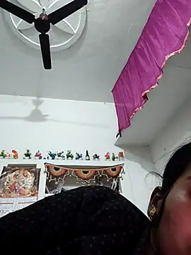 Co punam online show from February 3, 6:22 am