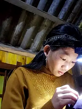 gio-thu online show from November 8, 4:28 am