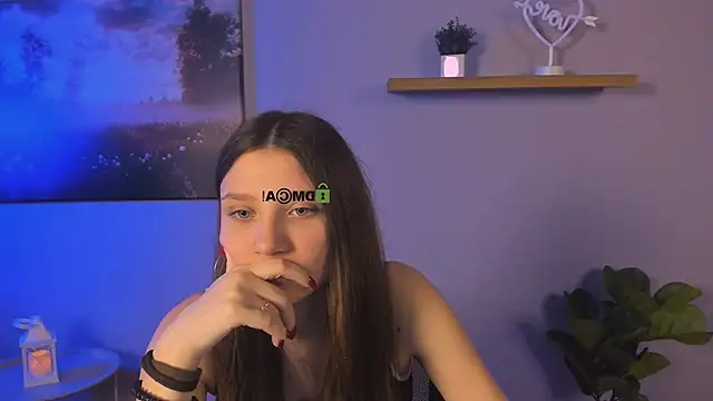 dana sweet   online show from December 1, 7:49 pm