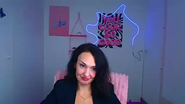 Rosie Rosee online show from February 19, 1:21 pm