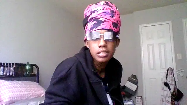 dezzidavill online show from March 23, 5:41 pm