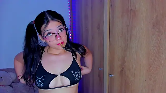 majo gallego online show from February 23, 1:28 am