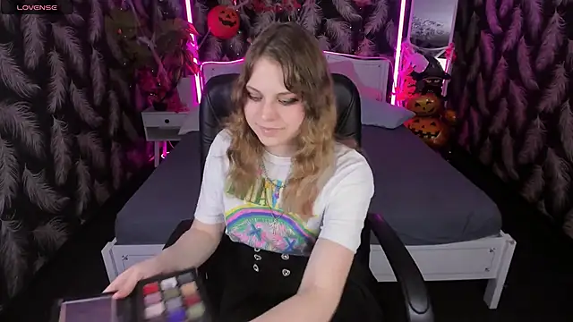 Ame Chan online show from November 3, 3:05 pm