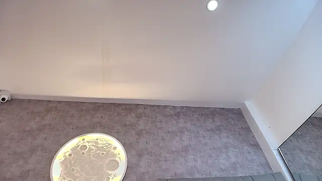 shanell-hott online show from March 12, 5:10 am