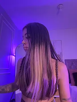 HoneyMollyX online show from July 28, 12:59 pm
