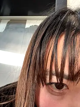 weiww1995 online show from December 20, 4:16 am