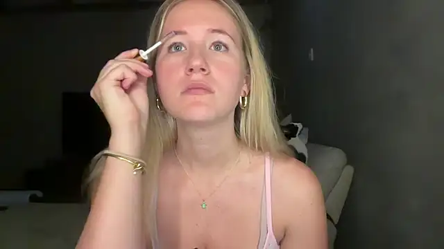 itssosierra online show from July 15, 12:37 am
