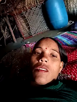 Cutsedi3 online show from December 23, 10:52 am