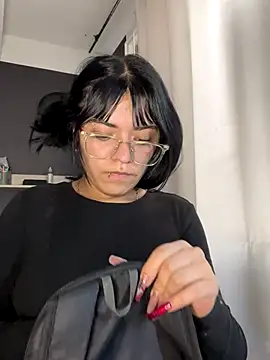 angie rousse  online show from October 23, 4:57 pm