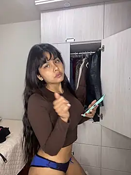 SweetieMariana online show from October 28, 5:13 am