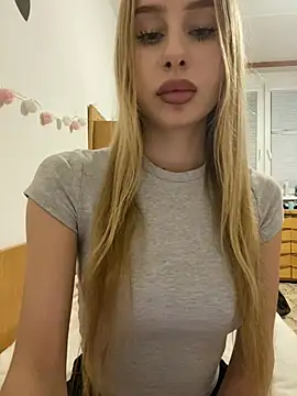 RemyStyles online show from February 5, 10:02 pm