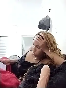 brianecritina online show from January 19, 3:57 am