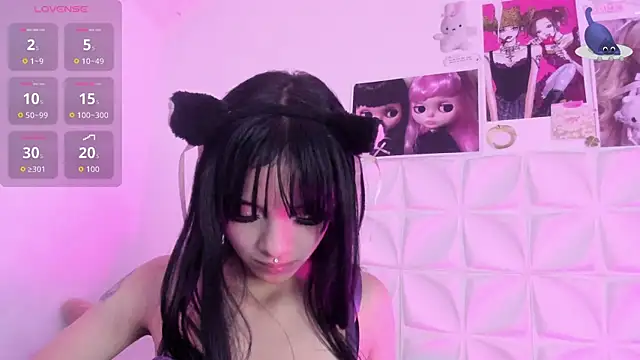 Barbieteeen online show from October 25, 4:42 am